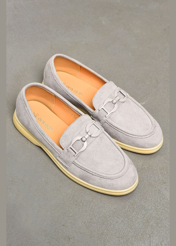 Let's Shop Туфли-лоферы женские серого цвета лоферы серый з искусственная замша, украина — демисезон (325610126)