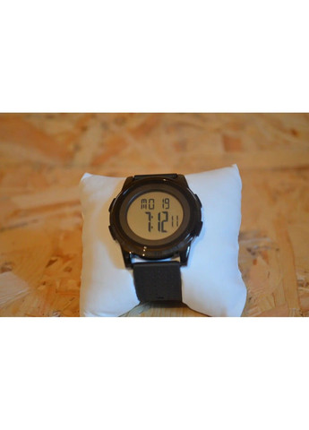 Мужские спортивные наручные часы 1502 (Черный с белым циферблатом) Skmei (314483357)