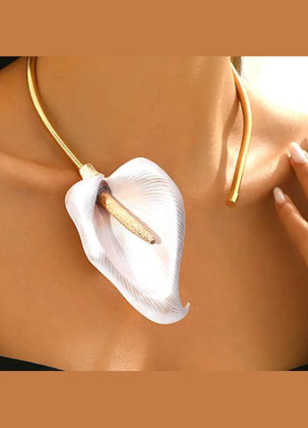 Стильне акцентне чокер кольє No Brand (347250698)