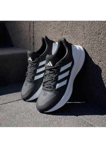 Чорно-білі кросівки ultrarun 5 adidas