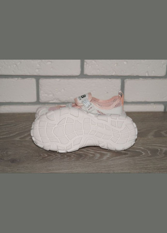 Білі літні кросівки літні для дівчинки білі з рожевим Fashion