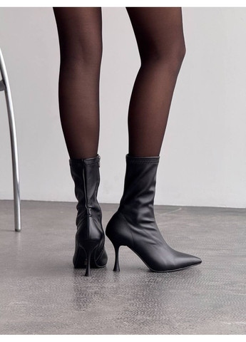 Черные демисезонная стильные женские ботильоны No Brand