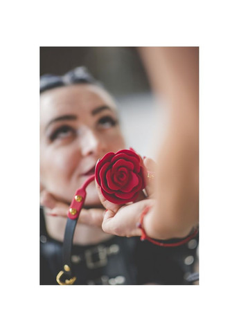 Кляп троянда із силікону та італійської шкіри Rose Ball Gag - CherryLove UPKO (296930364)