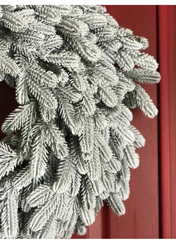 Вінок хвойний різдвяний Traditional литий d-60 см засніжений No Brand (370161588)