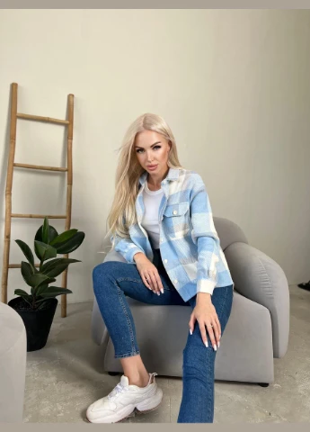 Блакитна жіноча тепла сорочка в клітку Fashion Girl