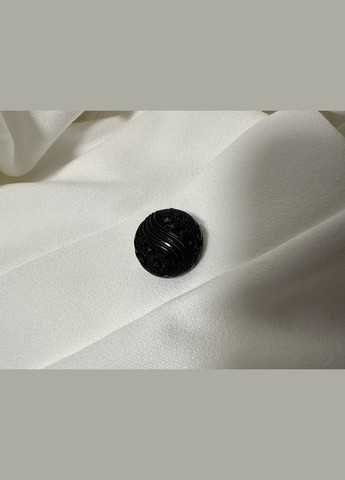 Белое платье макси с контрастными пуговицами Asos