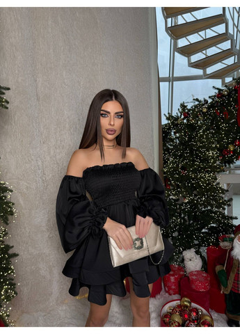 Чорна святковий міні-сукня з відкритими плечима та пишними рукавами з пишною спідницею, з відкритими плечима MonCher