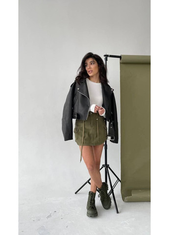 Чорна демісезонна жіноча вкорочена косуха з еко-шкіри Fashion