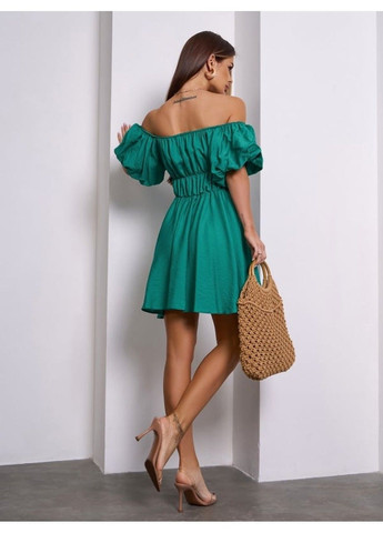 Зеленое повседневный платье issa pus a-617 зелёный ISSA PLUS