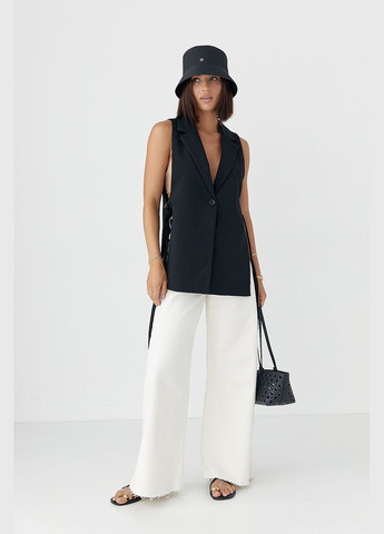 Жіночий класичний подовжений жилет - молочний колір Lurex (340917609)