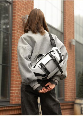 Спортивная сумка на пояс через плечо женская из экокожи большая Белый 35055 Sambag (335007990)