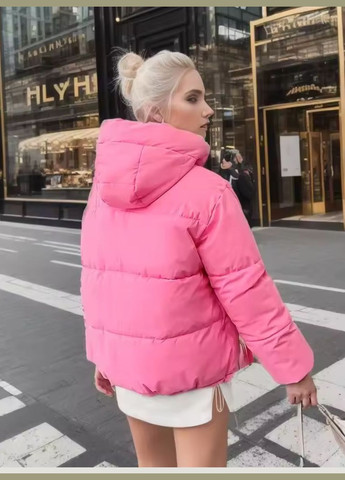 Рожева демісезонна куртка жіноча демі -сезон з капюшоном 40-42 рожева на осінь No Brand Aggressive Pink