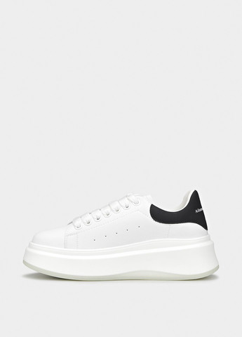 Білі кросівки It-Girl