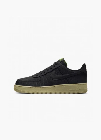 Чорні кросівки чоловічі air force 1 07 lv8 black fj4160-001 Nike