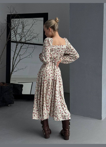 Бежевое кэжуал платье N.Family с цветочным принтом