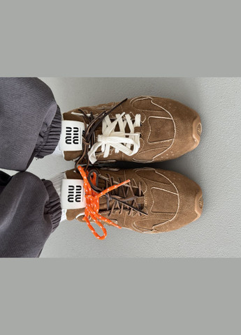 Коричневые демисезонные кроссовки мужские и женские new balance x miu miu 530 brown | нью беланс 530 коричневые No Brand