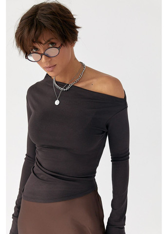 Ассиметричний лонгслів з відкритим плечем - темно-коричневий колір Lurex (364967752)