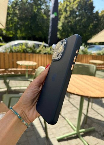 Силиконовый чехол для iPhone 13 Pro Silicone Case Metal Navy Blue / Айфон 13 про синий силикон кейс с защитой камеры No Brand (305200526)