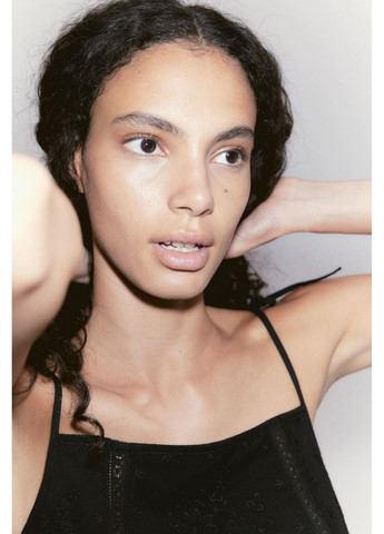 Чорна повсякденний жіноча сукня а-силуету з вишивкою н&м (57158) s чорна H&M