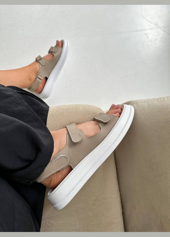 Жіночі стильні босоніжки на липучці бежевий колір No Brand 2024 (296285578)