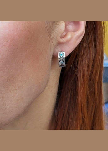 Срібні сережки Вишиванка із Блакитним камінням чорнене срібло 925 проби 5016ч 3.80г No Brand (306743430)