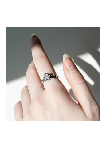 Каблучка з блискучим камінцем вінтаж колечко універсальний розмір тендітна стиль y2k класична срібляста асиметрична форма fairy No Brand (361849860)