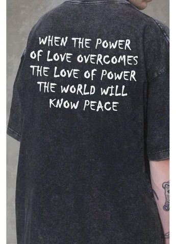Черная вываренная оверсайз футболка washed с принтом power peace с коротким рукавом Without
