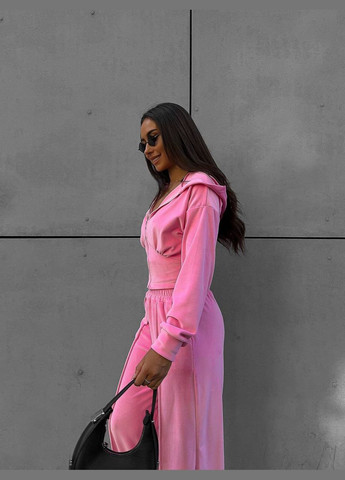 Ніжний велюровий костюм Adelante (322114052)