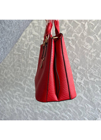 Жіноча сумка на плече з екошкіри з довгим ремінцем червона класична ProDobro (363221696)