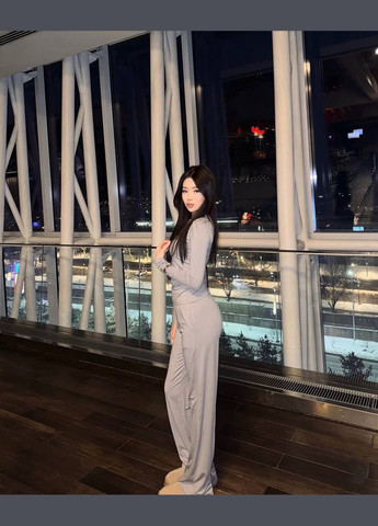 Замшевый костюм No Brand (322512359)