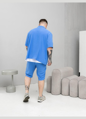 Голубой летний стильный костюм из легкого материала с рубашкой, с шортами Vakko