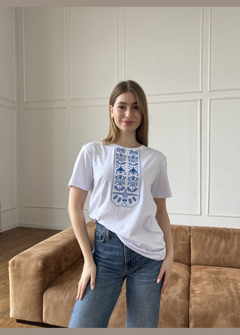 Белая футболка love self кулир белая вышивка байрактар синий р. 2xl (52) с коротким рукавом 4PROFI
