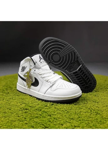 Кроссовки женские Nike Pegasus Air Jordan 1 чёрно-белые демисезоны (397295658)