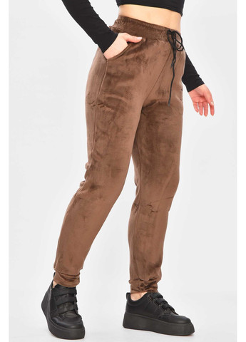 Спортивные штаны женские на искусственном меху коричневого цвета Let's Shop (372113390)