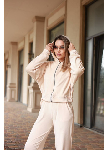 Жіночий спортивний костюм No Brand (366422557)