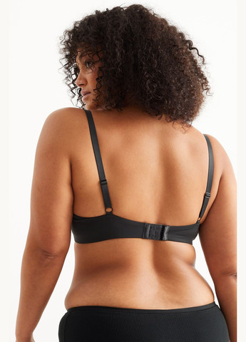 Чёрный бюстгальтер C&A