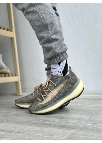 Коричневі кросівки чоловічі adidas yeezy boost 380 light brown адідас ізі буст коричневі демісезон No Brand