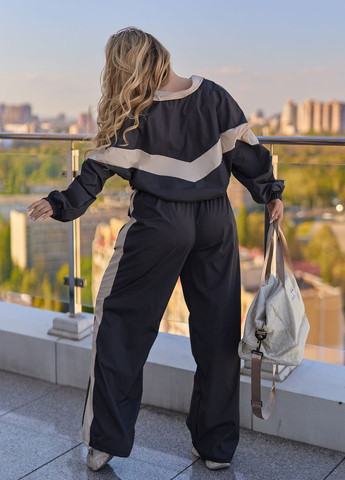 Костюм женский спортивный оверсайз из плащевки (спортивная кофта + джоггеры) No Brand (332111861)