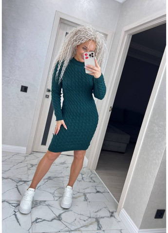 Зеленое платье вязаное женское цвета 00342 No Brand