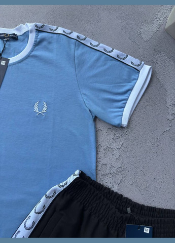Набор Fred Perry лампас футболка шорты 2 пары носка в подарок 🎁 No Brand (346998822)