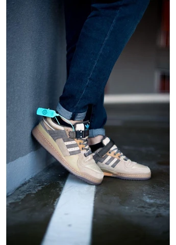 Комбіновані літні кросівки adidas bunny x forum buckle low адідас бед бані No Brand