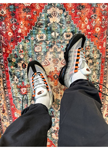 Сірі Осінні кросівки чоловічі nike air max 95 og 'bright mandarin' | найк еір макс 95 сірі No Brand