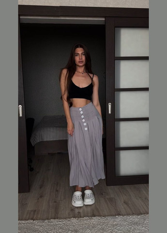 Серая кэжуал льняная юбка длины меди с пуговицами и разрезом MonCher а-силуэта (трапеция)