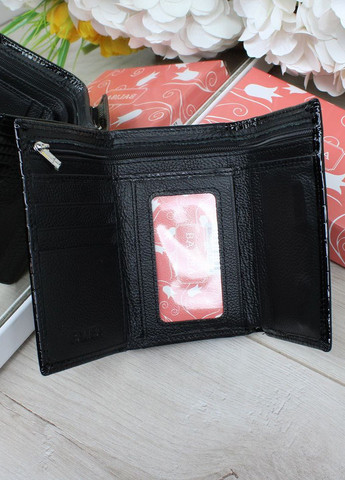 Женский кошелек из натуральной лакированной кожи Vishnya (322763833)