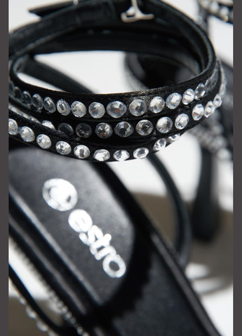 Черные босоножки, цвет черный Estro