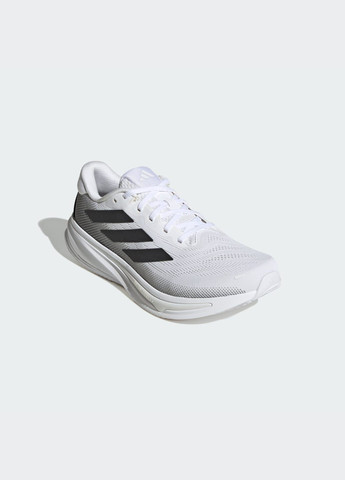 Белые летние кроссовки для бега supernova rise 2 running adidas