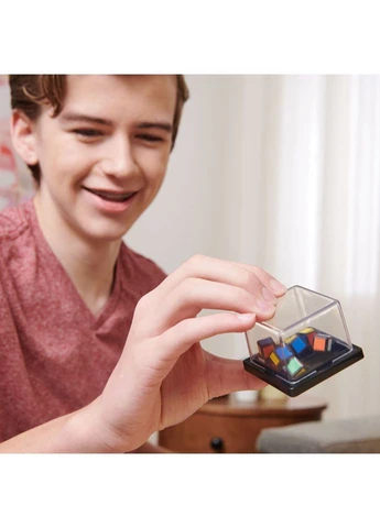 Настольная игра-головоломка Цветочки 6066350R 48 разноцветных фишек Rubik's (377992565)