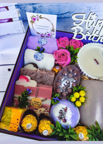 Подарочный набор с натуральной косметикой для мамы в деревянной коробке на день рождения на День матери No Brand (340535690)