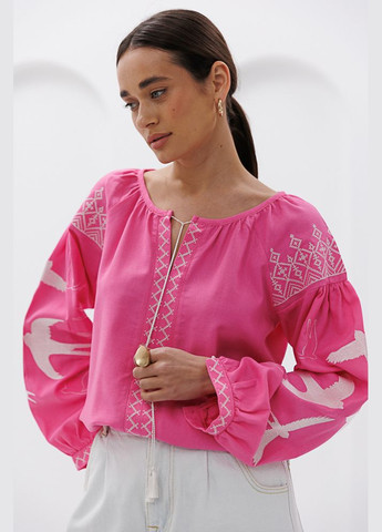 Рожева жіноча вишиванка з ластівками гладдю темно-оливкова Arjen льон (296470928)