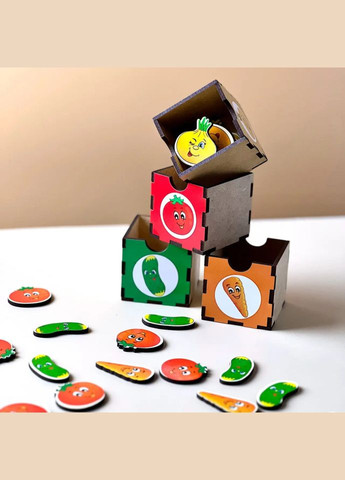 Дерев'яна настільна гра "Овочі -2" (ПСД008) PSD008 сортер-комодик Ubumblebees (302385717)